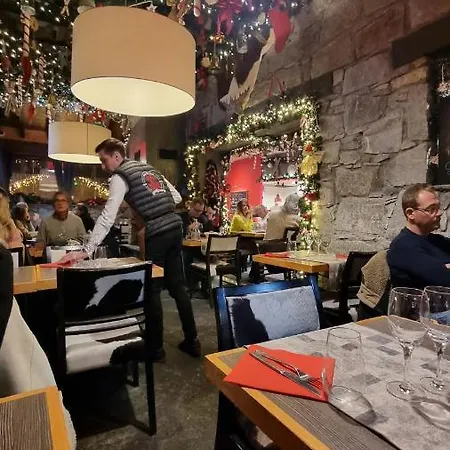 Arcs 1950 Luxe Type 5 A 7 Personnes Vue Imprenable Sur Le Montblanc Skis Aux Pieds *